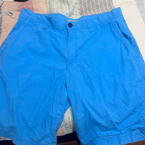 Like new Columbia shorts. - Picture 1 of 1
